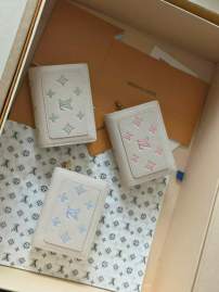 Picture of Louis Vuitton Wallets _SKUfw225969824fw
